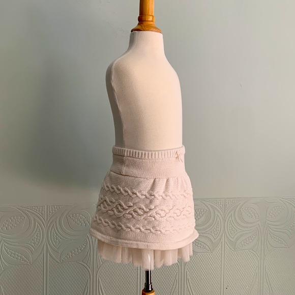 BabyGap White Knit Skirt, Girls Size 3 - Picture 2 of 3